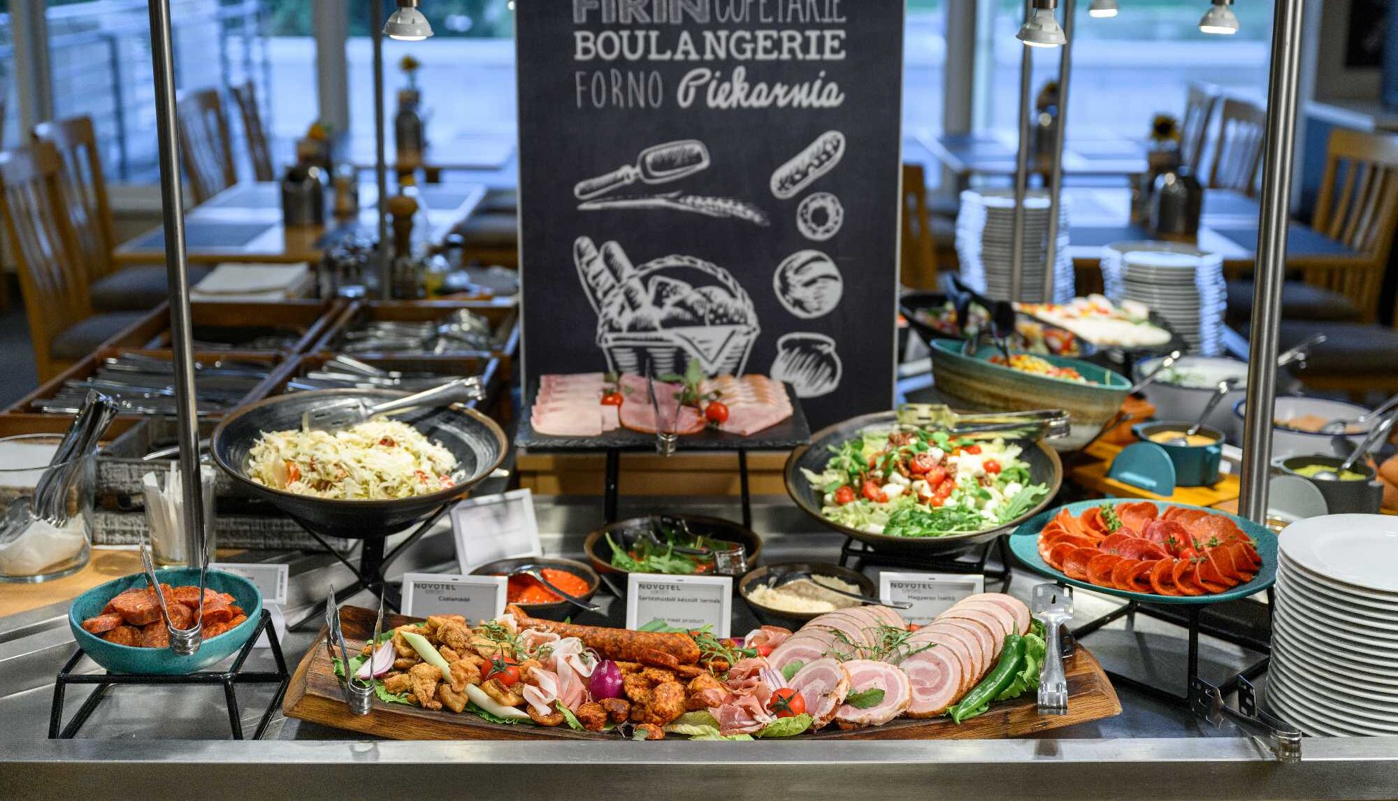 Novotel_Szegeg_reggeli